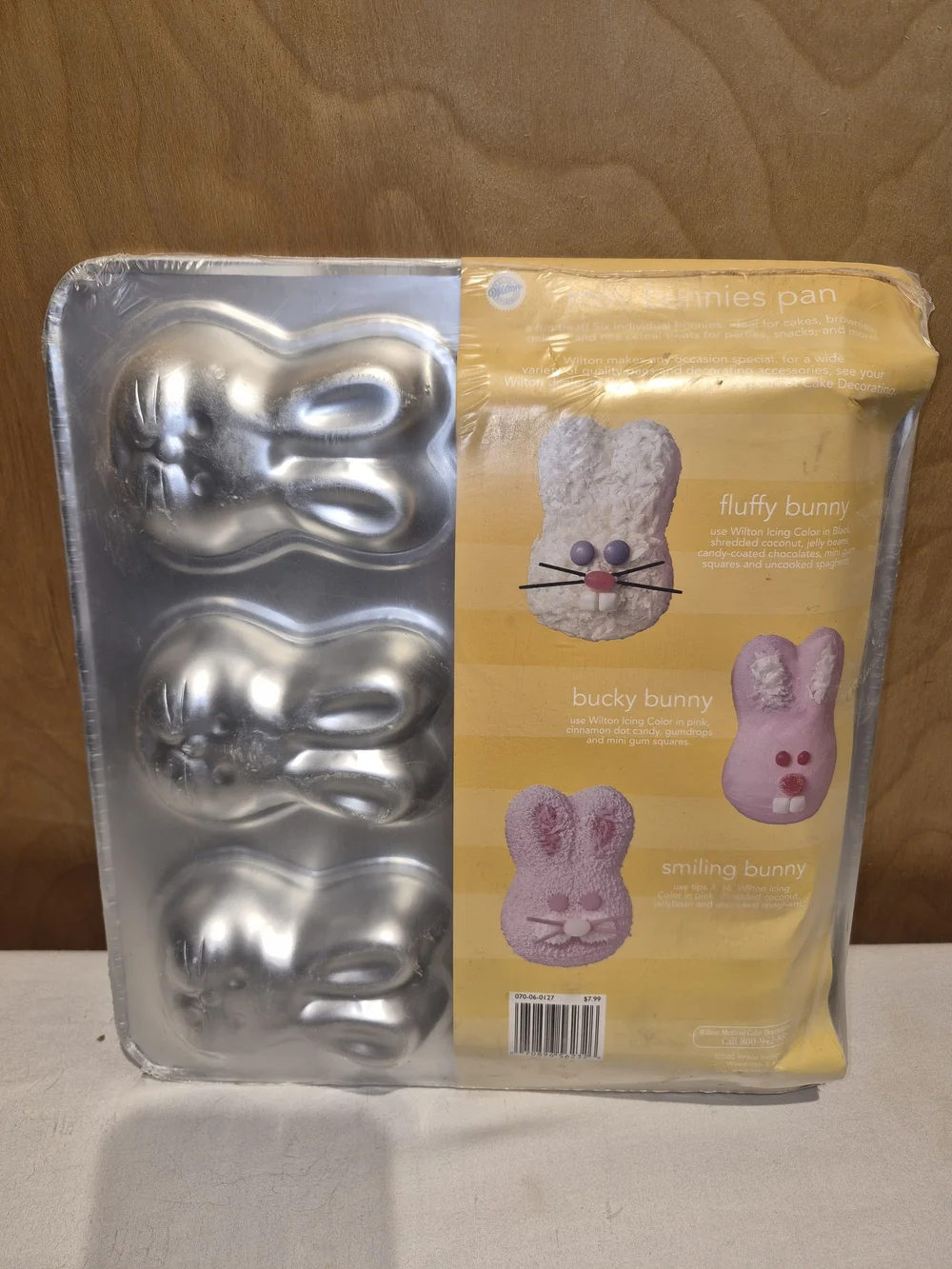 2 Wilton Easter Bunny Face Cake Pan Baking Mold New Old Stock Sealed Vintage